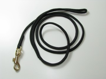 Showlijn musketon zwart