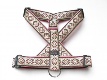 Bruin band oudroze voering