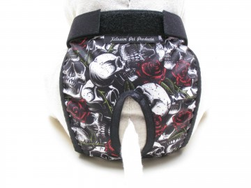 Loopsheidbroekje skulls and roses